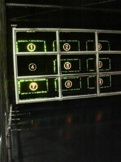 �X�g���b�N�A�E�g�Q�G��