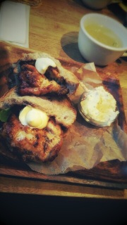 �n�j�[�^���h���[