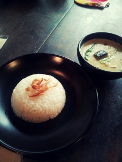 �T���̉߂�����